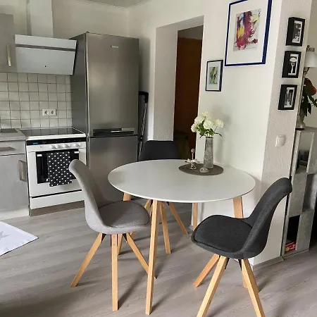 Toms Ferienhuette Apartment Annweiler am Trifels Exterior photo